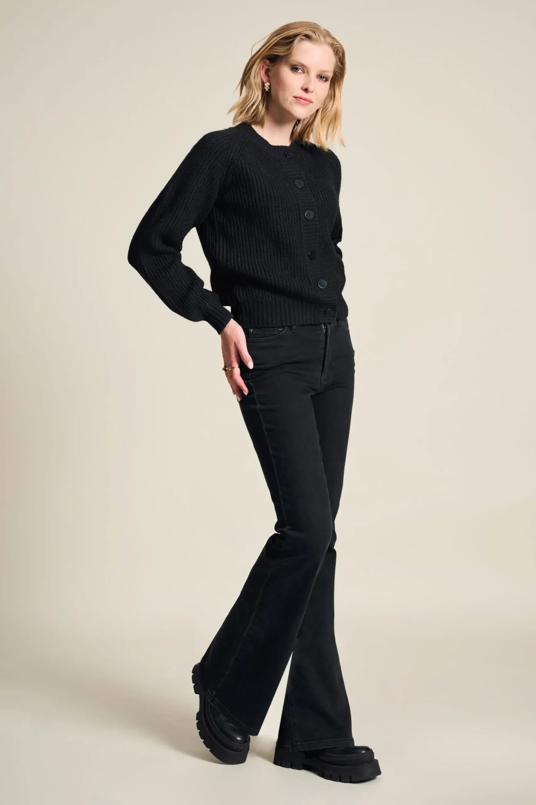 POM Amsterdam JEANS Esmee Flare Vintage Black New