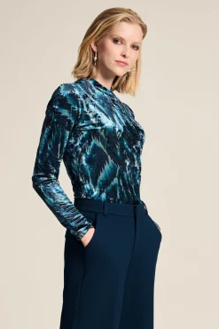 POM Amsterdam TURTLENECK Feathers Blue Hot